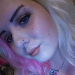 Meet your Posher, Cierra